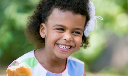 portrait-boy-holding-ice-cream 1